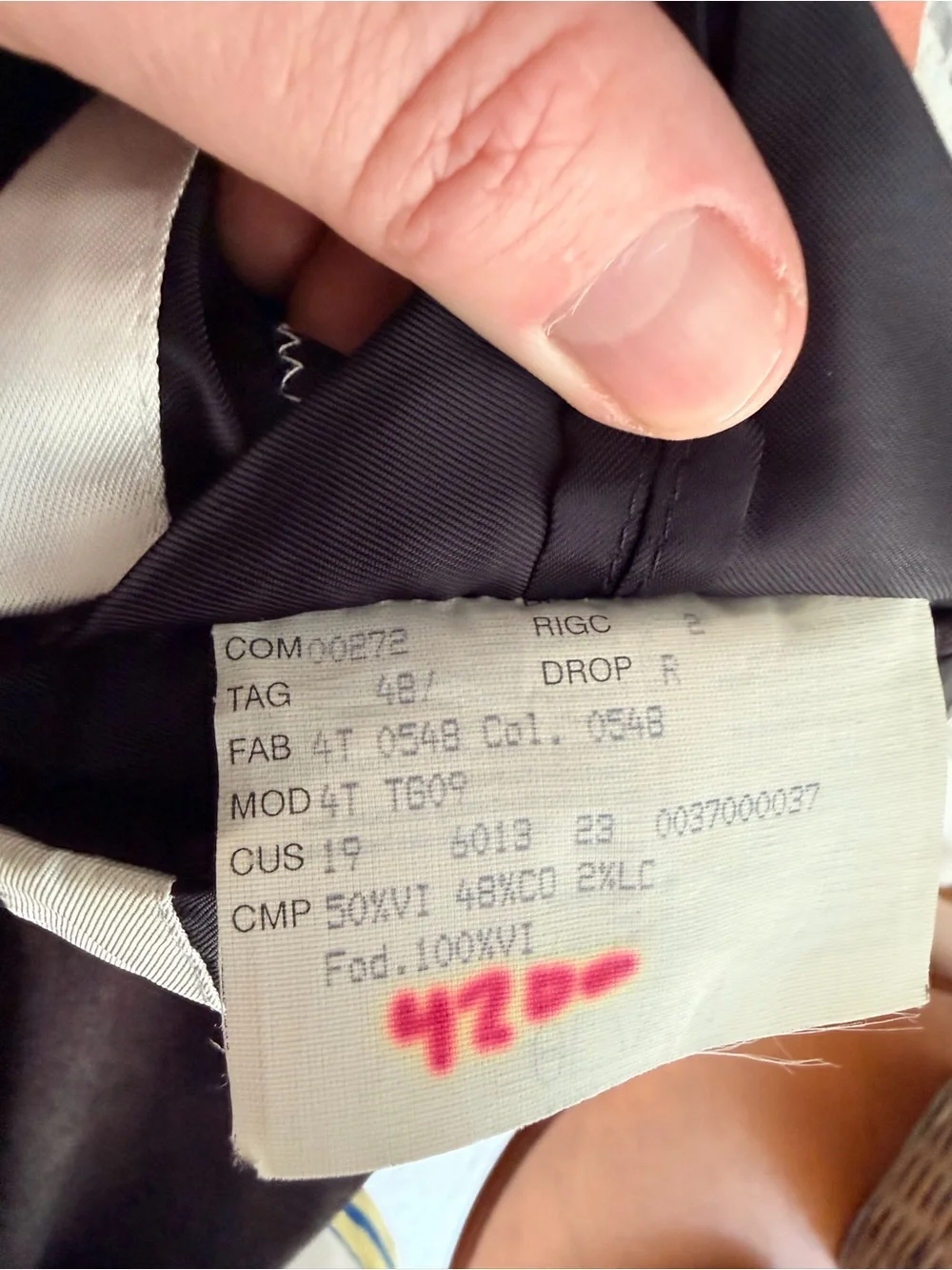 TWIST, Men's Black Velvet Blazer - Classic Single-Breasted Tailored Jacket